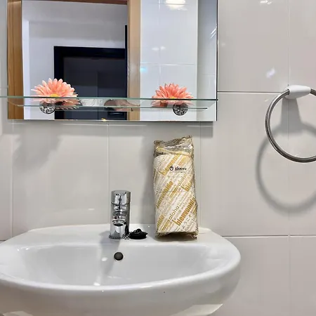 Rouna Vi By Gloove 아파트 베니돔